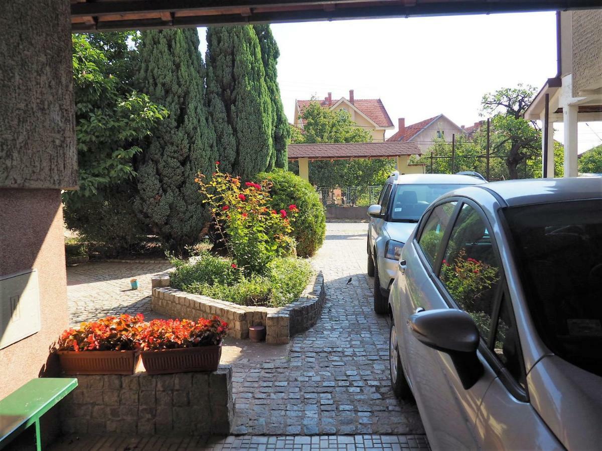 Guest House Stefanovic Vranje Esterno foto