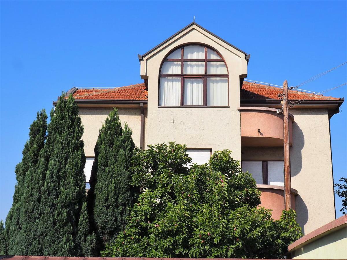 Guest House Stefanovic Vranje Esterno foto